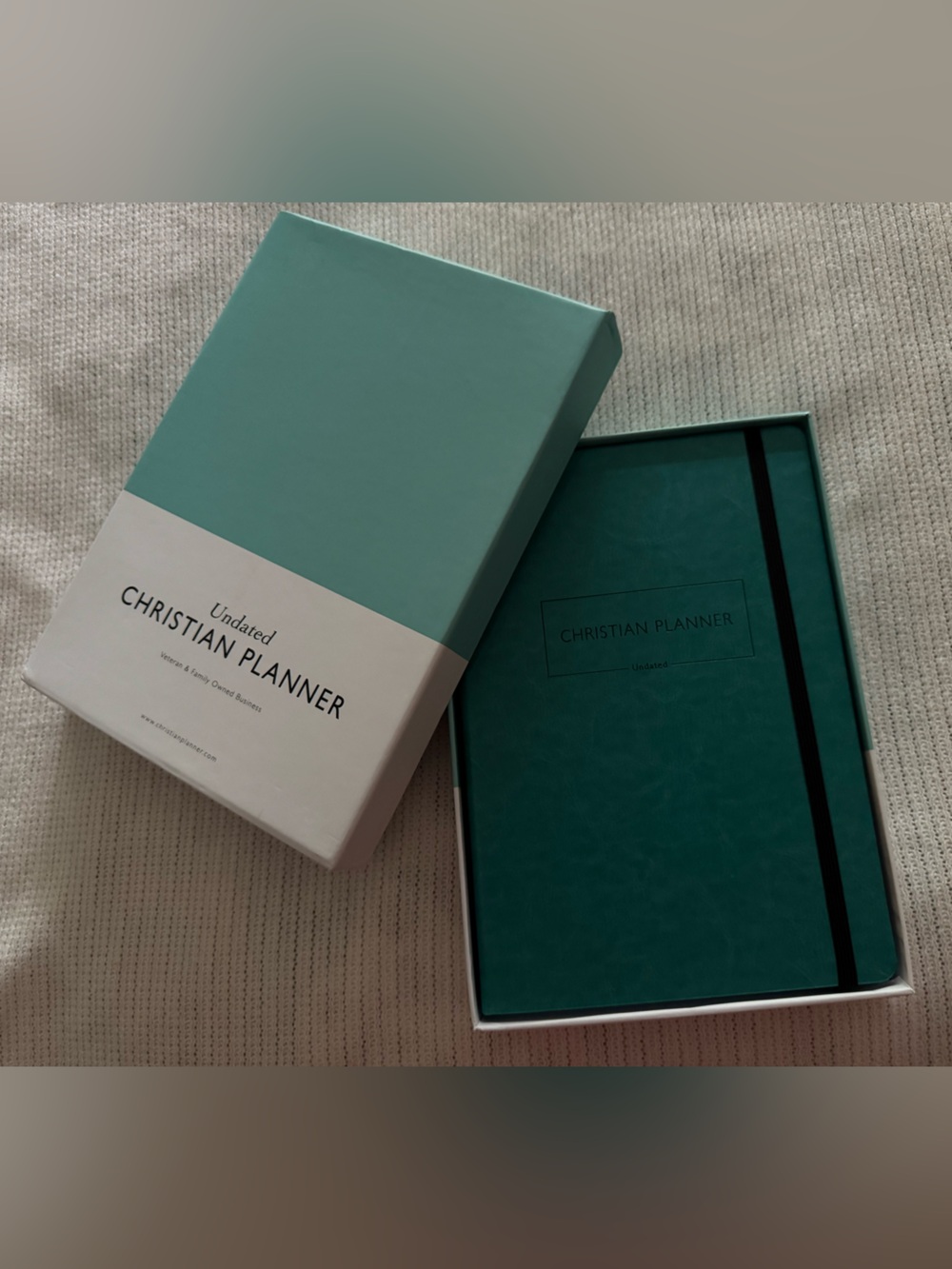 Undated Christian Planner Pacific Teal Agenda Weekly Monthly New in Box